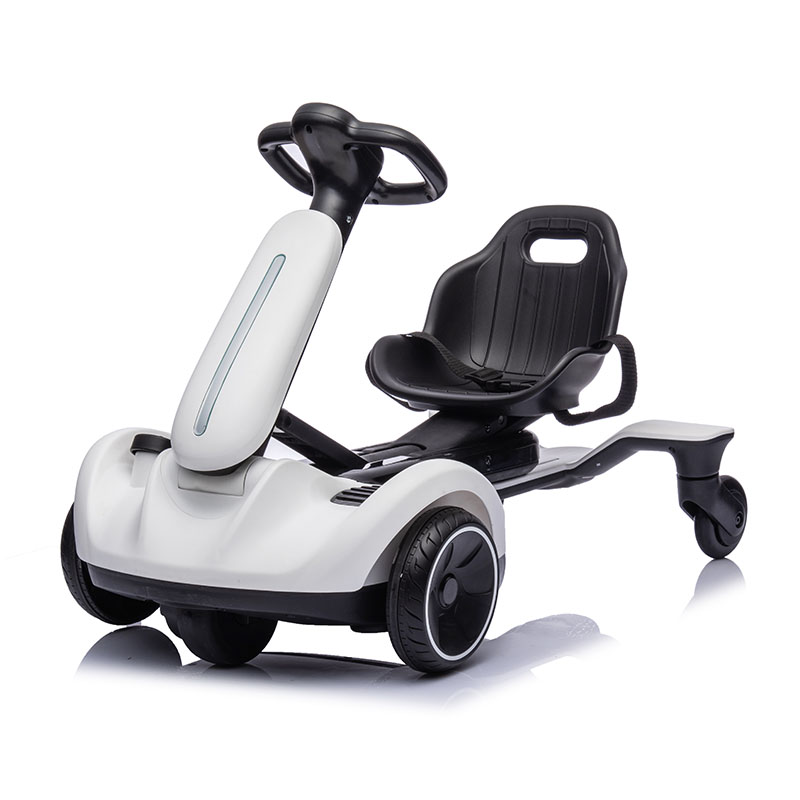 音楽＆ドリフト機能付きキッズ電動ゴーカート